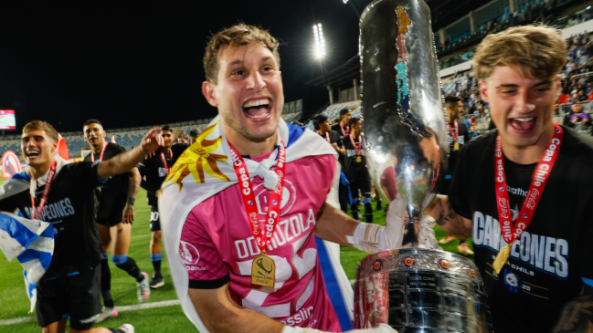 Huachipato anunció la renovación del arquero Rodrigo Odriozola