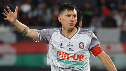   Deportes Limache anunció la renovación de Alfonso Parot 