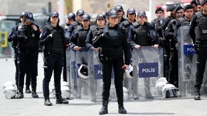 Al menos nueve muertos en enfrentamientos de la Policía turca con supuestos terroristas