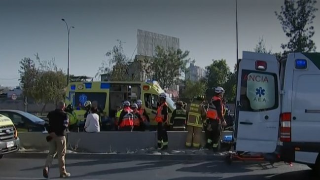 Colisión en cadena dejó al menos siete lesionados en la Autopista Central