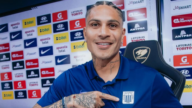 Alianza Lima confirmó la renovación de Paolo Guerrero para la próxima temporada