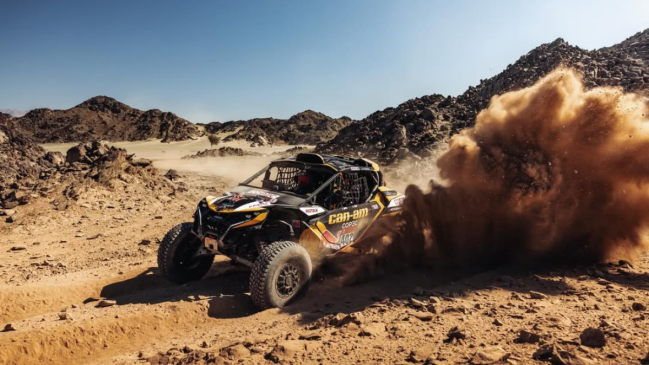 Los chilenos tuvieron un positivo prólogo en los autos del Rally Dakar