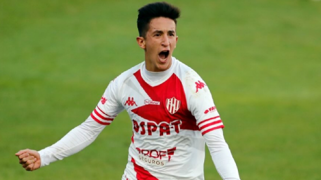 Huachipato se reforzó con mediocampista formado en Boca Juniors