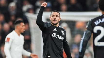   Aston Villa superó a Tottenham y clasificó a la cuarta ronda de la FA Cup 