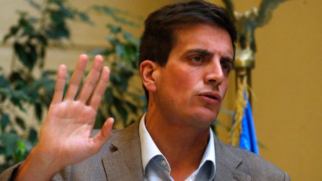 Schalper rechazó reclamo de Vallejo: 