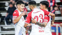 Huracán goleó a Cerro Porteño en la Serie Río de La Plata