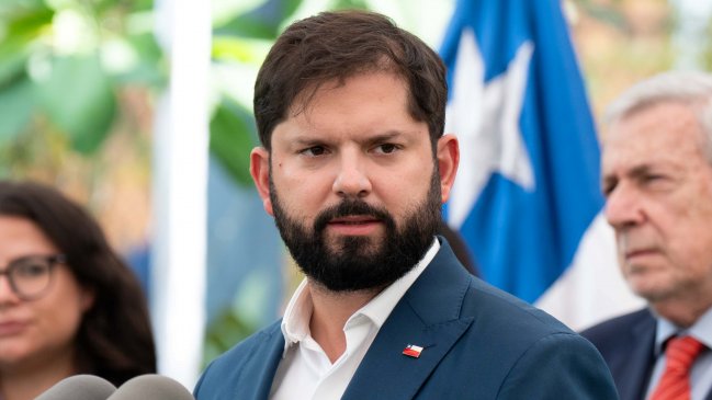 Analista: Defender el legado de Boric deja poco espacio para abordar los errores