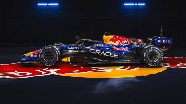 Red Bull presentó el diseño del RB22 en Detroit marcando el regreso de Ford a la Fórmula 1