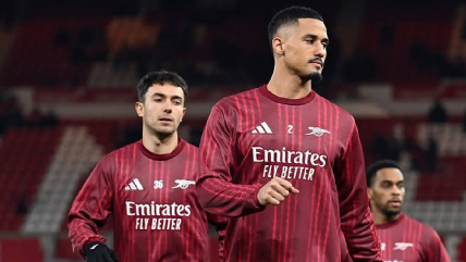   Arsenal empató con Nottingham Forest y perdió la oportunidad de alargar su distancia como líder 