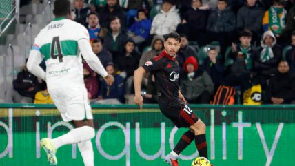   Gabriel Suazo volvió a las canchas en agónico empate de Sevilla ante Elche 