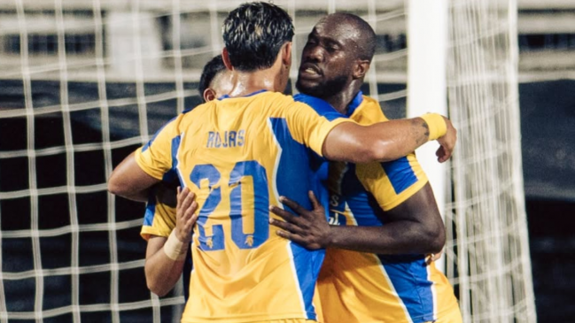 U. de Concepción remontó ante Montevideo Wanderers en la Serie Río de La Plata