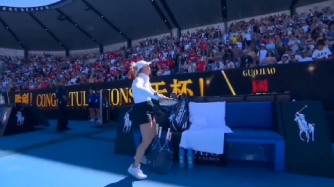 [VIDEO] Putintseva dedicó provocadora celebración ante el público en el Abierto de Australia