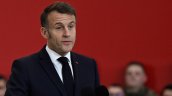 Macron pone suma urgencia a proyecto que prohíbe redes sociales a menores