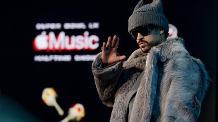   Bad Bunny encabeza la lista de Apple en China con una canción en español 