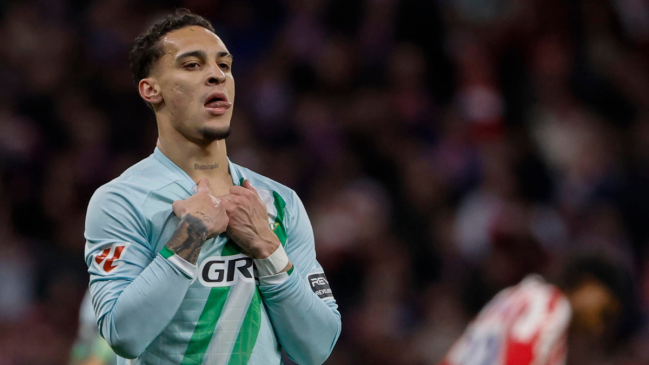 Betis de Pellegrini se cobró revancha de Atlético tras eliminación en Copa del Rey y lo venció por La Liga