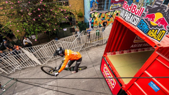 TVN transmitirá en vivo el Red Bull Valparaíso Cerro Abajo
