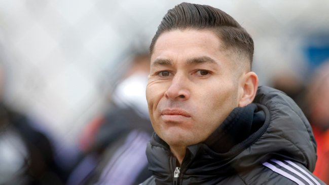 Oscar Opazo superó exámenes médicos para fichar en Everton