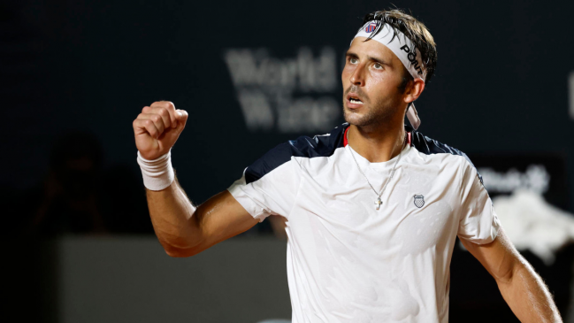 ¿Alivio para un chileno? Tomás Etcheverry se borró del ATP de Santiago