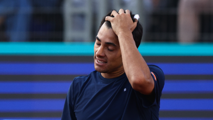 Un luchador Cristian Garin se despidió del Chile Open tras digna presentación ante Sebastián Báez