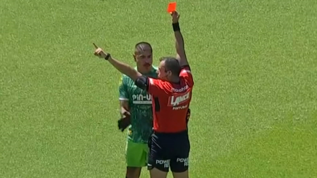 [VIDEO] La dura infracción por la que Diego Sánchez fue expulsado frente a Concepción