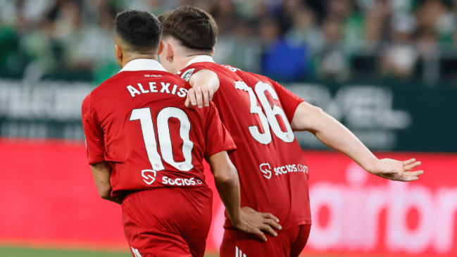 Prensa española elogió a Alexis Sánchez por su gol, pero criticó su despliegue físico