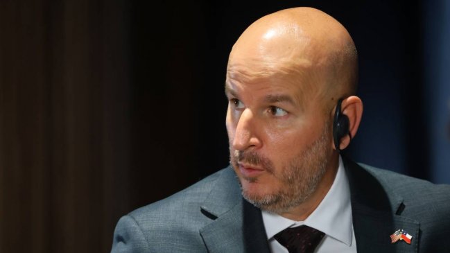 Comisión parlamentaria solicitó que el Gobierno pida la salida del embajador de EE.UU.