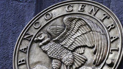 Imacec negativo en inicio de 2026: cayó 0,1% en enero