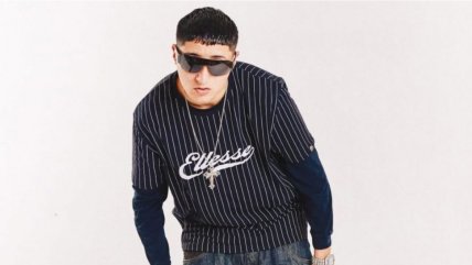   Sinaka anuncia su primer concierto en el Teatro Caupolicán 