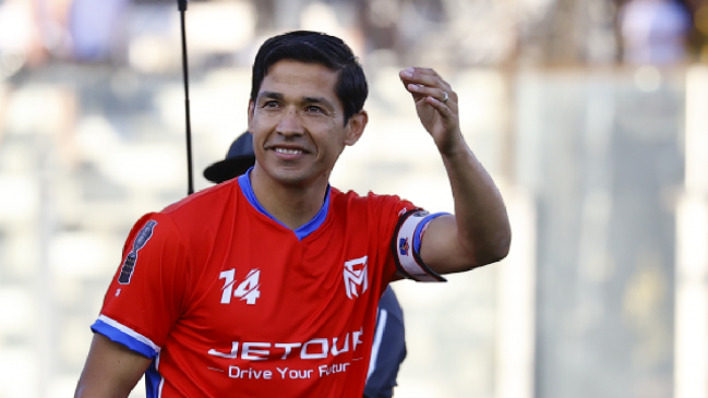 Matías Fernández: Colo Colo es Colo Colo y siempre compite