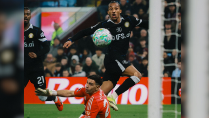   Chelsea goleó a Aston Villa y se acercó a puestos de clasificación a Champions League 