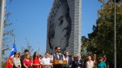 Boric aludió a Kast en inauguración de monumento a Gabriela Mistral: 