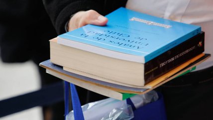   Crisis de alfabetización en Chile: Más de 400 mil personas no saben leer 