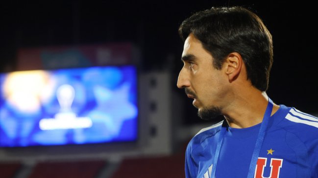 U. de Chile informó que Jhon Valladares asumirá el interinato tras salida de Meneghini