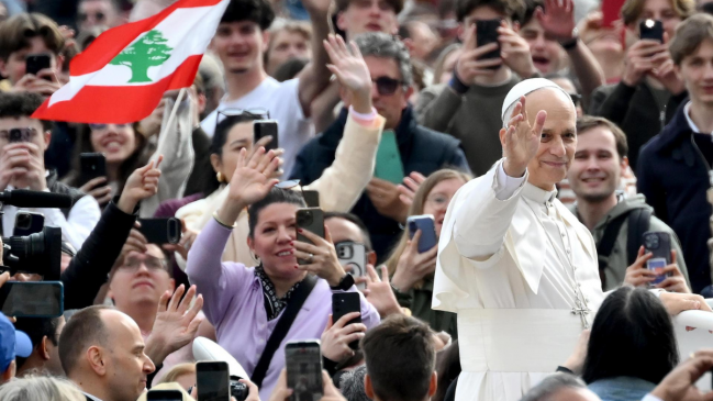 El papa llama a cristianos con responsabilidad en guerras a hacer un 