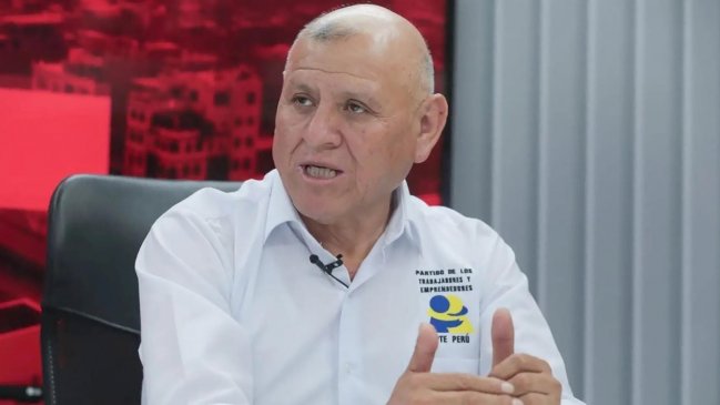 Candidato presidencial peruano Napoleón Becerra falleció en accidente de tránsito