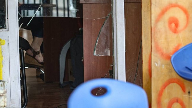 Más de 50 computadores fueron robados desde un colegio del barrio Yungay