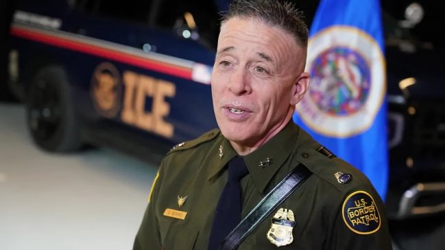 Gregory Bovino, polémico jefe de la patrulla fronteriza de EE.UU., pasará a retiro