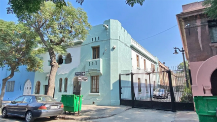   Casa en que vivió Boric en barrio Yungay sale a la venta por 860 millones de pesos 