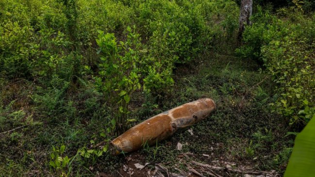 Colombia detonó de forma controlada una bomba hallada en frontera con Ecuador