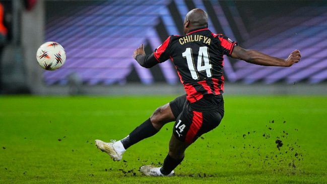 [VIDEO] Con todos los penales perdidos: La increíble tanda que perdió Midtjylland ante Nottingham Forest