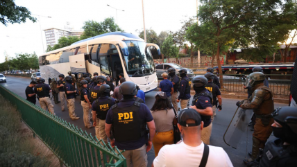   PDI y Carabineros detuvieron a sujeto con 33 causas judiciales durante operativo en Estación Central 