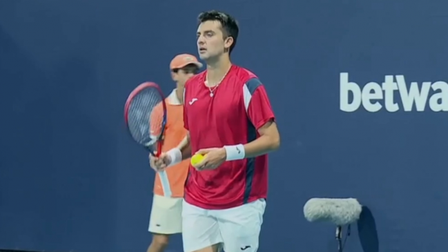 Tomás Barrios enfrenta a Arthur Cazaux en la primera ronda del Masters 1.000 de Miami