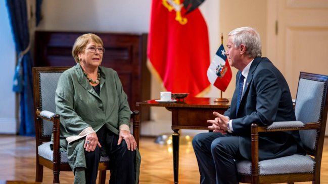 Presidente Kast se reunió con Bachelet en medio de dudas por respaldo a candidatura a la ONU