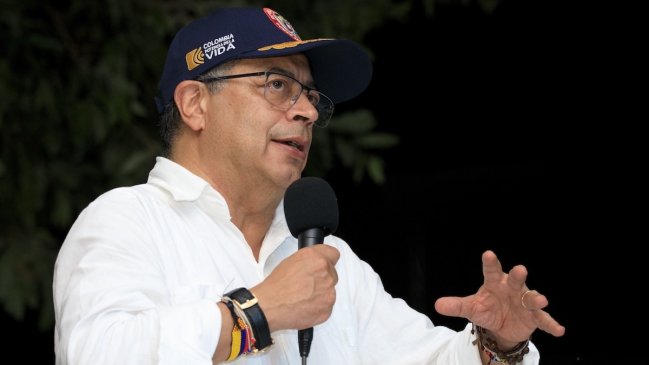 Petro llamó a la humanidad a salir a las calles para exigir un cese al fuego en Medio Oriente