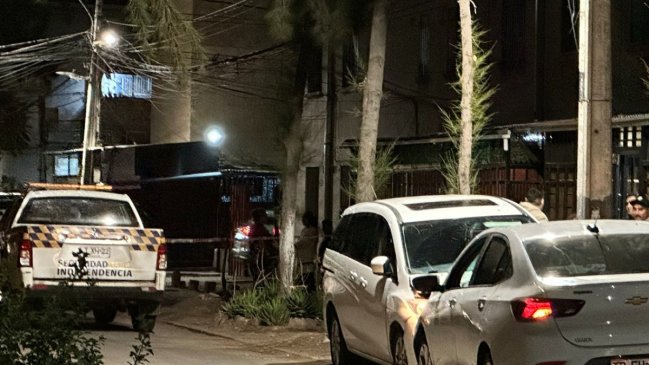 Hombre murió acribillado al interior de su auto en Independencia