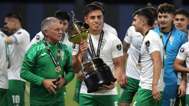 Presidencia invitó al plantel de S. Wanderers a La Moneda