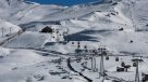 Primera caída de nieve marca el inicio del otoño en la cordillera de Santiago