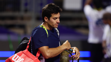   Cristian Garin estará fuera de las canchas por una lesión abdominal 