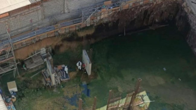 Vecinos exigen solución por plagas de pantano urbano en Antofagasta