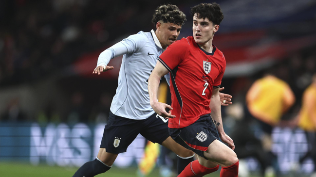 Uruguay salvó el empate en el último minuto en el amistoso ante Inglaterra en Wembley